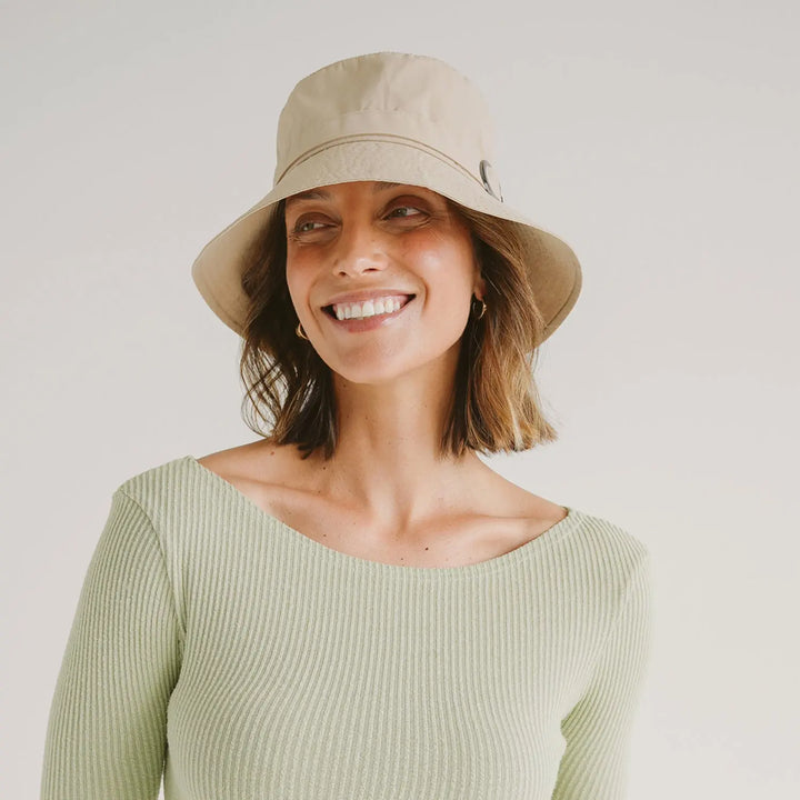 Storm Sou'wester Bucket